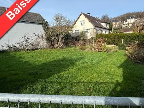 Parking 230 m² GRUCHET LE VALASSE