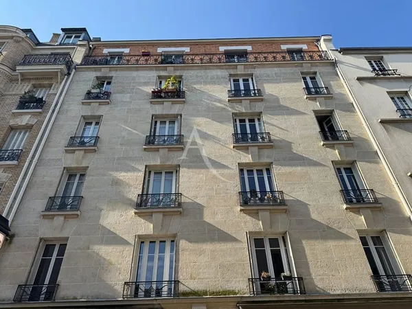 Appartement 3 Pièces 40 M² Métros Daumesnil/Michel Bizot PARIS 12ème arrondissement