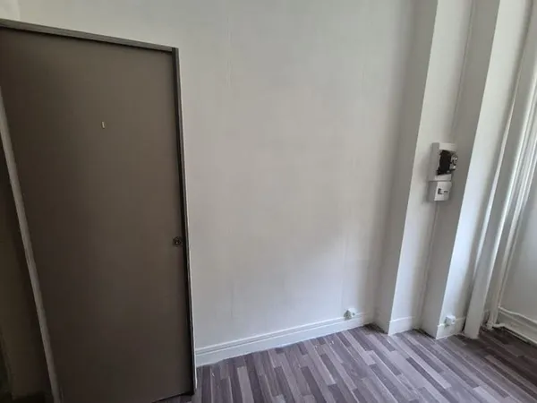 Bureau 9 m²