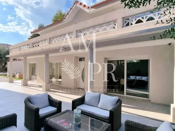 Propriété avec deux villas - À pied de la Croisette et des plages - Cannes
