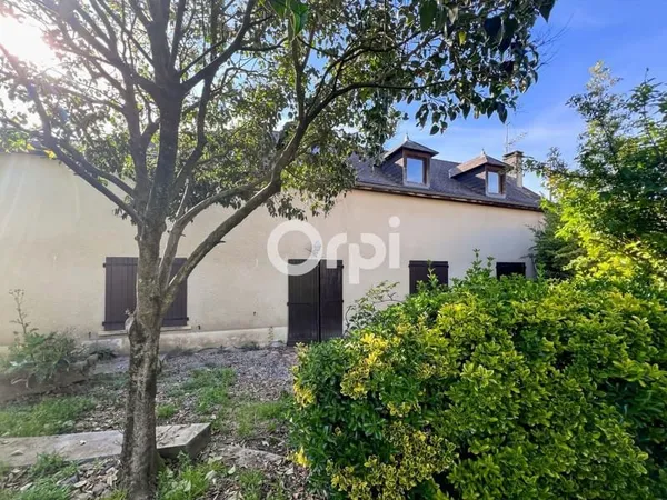 Ensemble immobilier : 2 maisons à 7 minutes d'Oloron