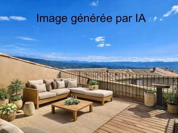 Luberon maison de village ancienne avec petit extérieur