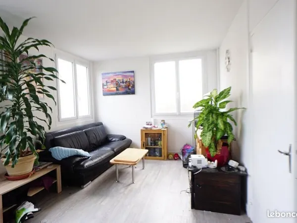 Appartement 2 pièces 61 m²