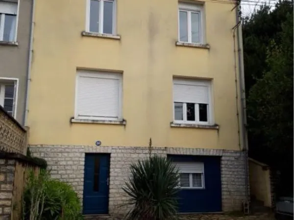 Vend immeuble 130m2