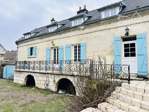 À vendre : Maison de charme située près de Pierrefonds