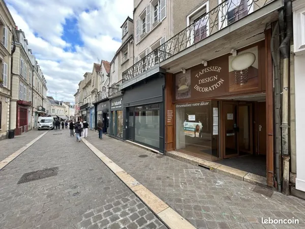 Local commercial 110 m² Chartres