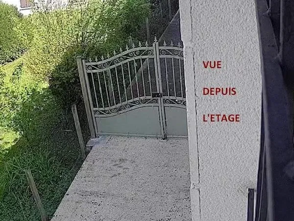 RARE Maison de ville contemporaine, en rangée, sans mitoyenneté, terrasse, garage, parking sécurisé