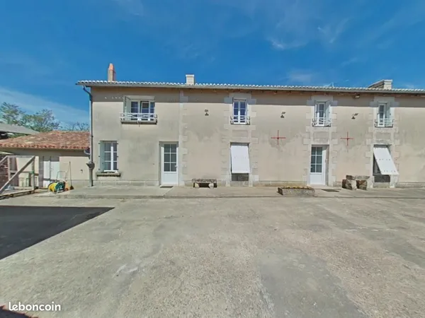 Longère 5 pièces 157 m²