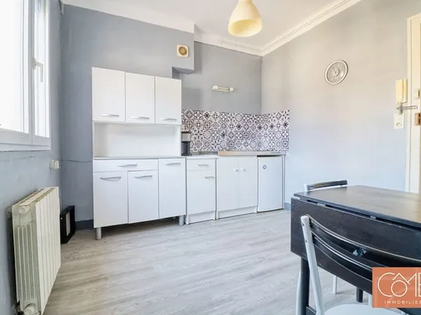 RENNES (35700) T2 BIS DE 22,35 M² SECTEUR FOUGÈRES / VOLNEY
