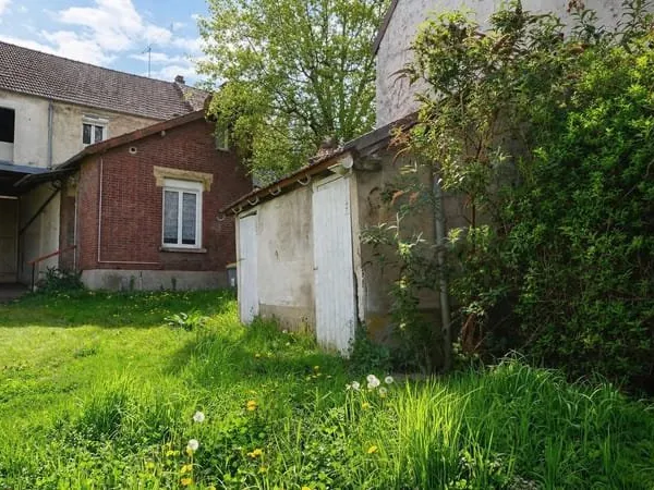 Maison au potentiele incroyable - 88.5 m2