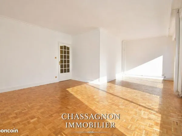 Appartement 3 pièces 83 m²