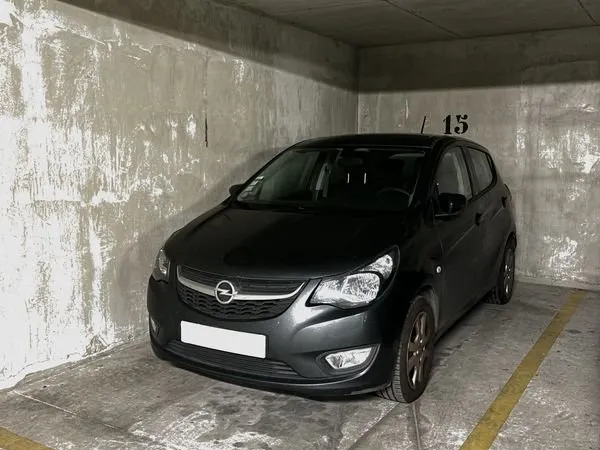 Loue Place de Parking Centre ville Suresnes
