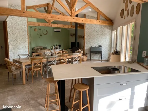 Maison individuelle au calme avec piscine