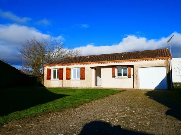 Saint Sulpice La Pointe Maison T5 de plain-pied -102 m² -Garage -Jardin