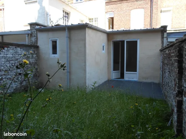 Location T1 bis non meublé avec jardin