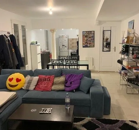 Appartement deux pièces zone hippique
