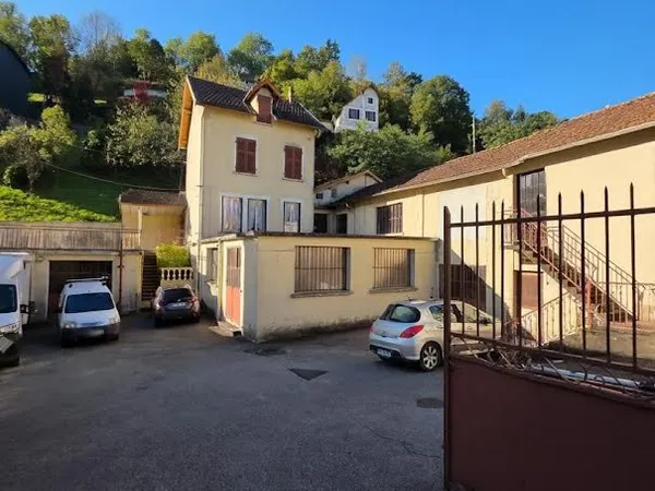 Immeuble 6 pièces 514 m²