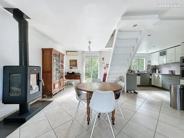 Maison 6 pièces 130 m²