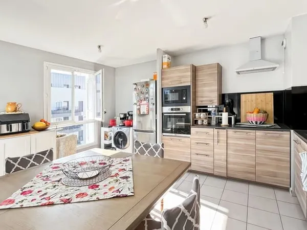 Appartement 4 pièces 80 m²