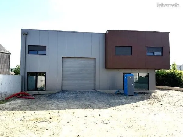 Local commercial 120 m² ALBI