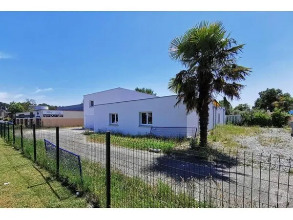 (X-14996) Bureaux Vide 110 m²