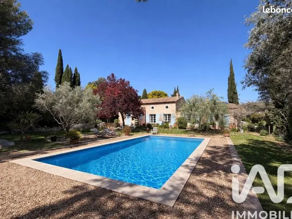 Maison 5 pièces 177 m²
