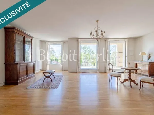 Appartement 4 pièces 135 m²