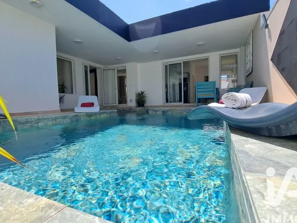 Maison 7 pièces 250 m²