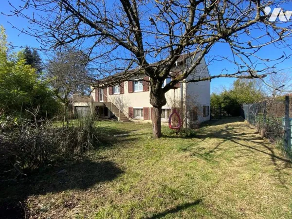 Maison 7 pièces 180 m²