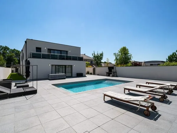 Maison contemporaine d'architecte à 20km de Reims