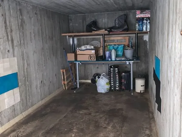Box fermé parking/garage