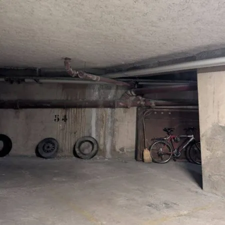 Parking 11 m²