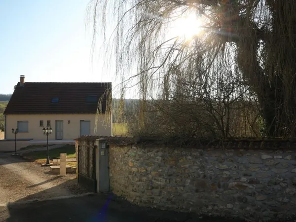 Sermiers, axe Reims, Epernay, maison indépendante