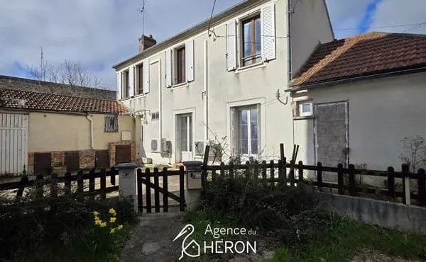 MAISON 90 M2 3 CHAMBRES AVEC DEPENDANCES
