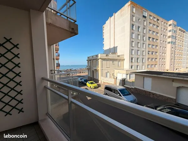 Studio 1 pièce 25 m²