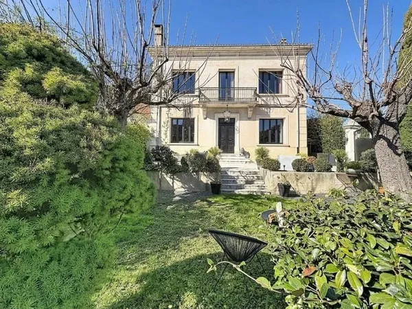 Maison de maître