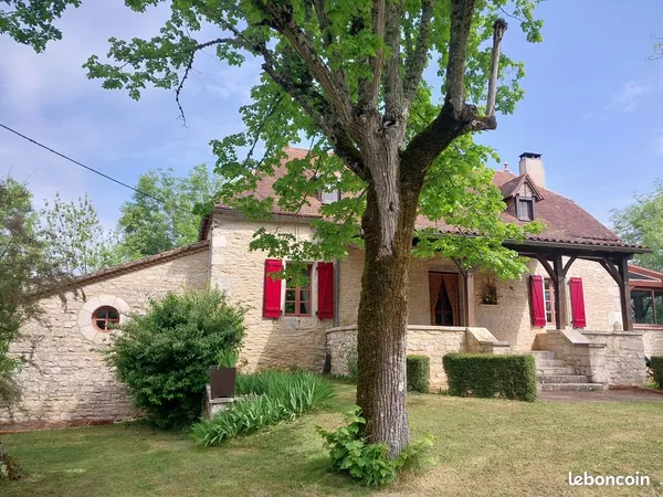 Maison Location Frayssinet 8p 180m² 930€