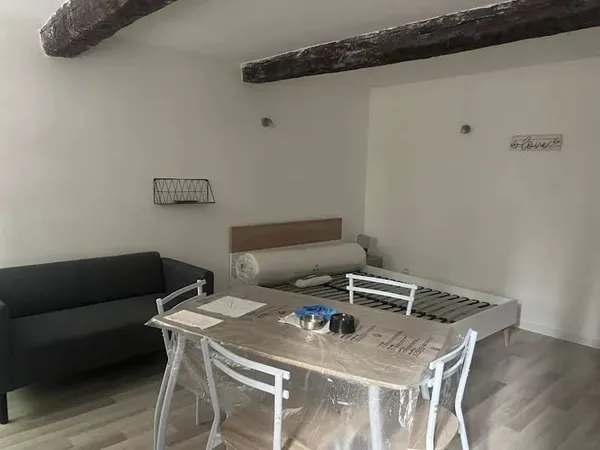Studio 1 pièce 30 m²