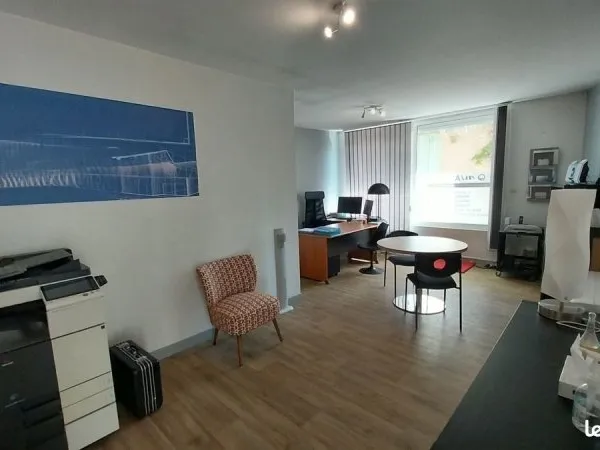 Vends logement ou bureau