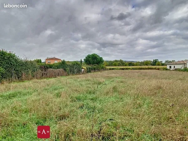 Terrain 1802 m² BUZET-SUR-TARN