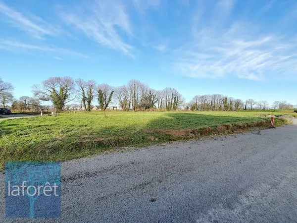Terrain proche A84, Les Portes du Coglais 560m2