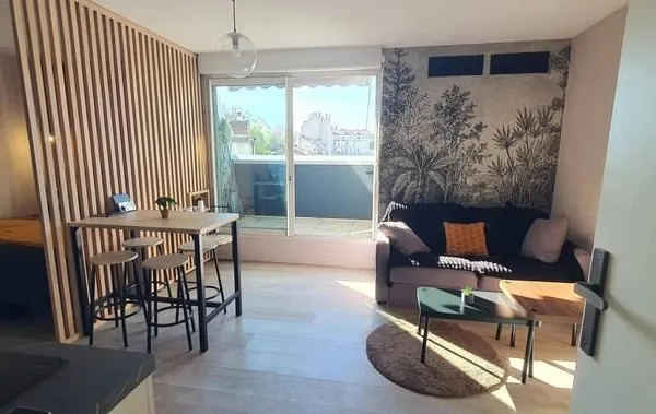 Studio 29 m² Balcon + parking