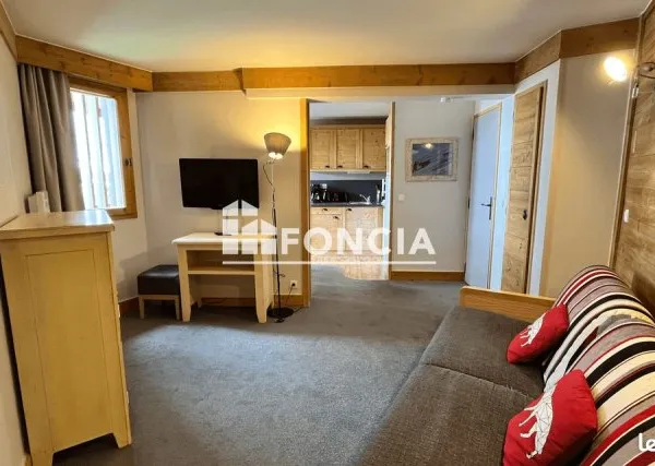 BELLE PLAGNE - Appartement T2 skis aux pieds, exposé plein Sud