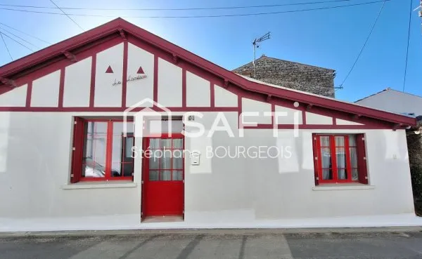 Maison de village authentique entièrement rénovée à Domino
