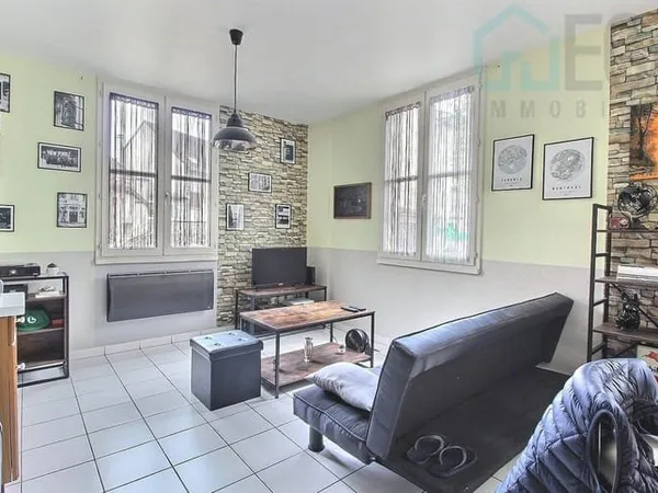 Studio 1 pièce 28 m²