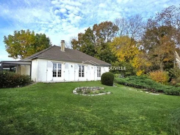 JOUY - RAVISSANTE MAISON de 129 m² 4 pièces