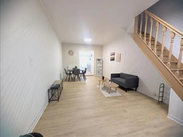 Maison - 80 m2 - 3 pièces - Meublé