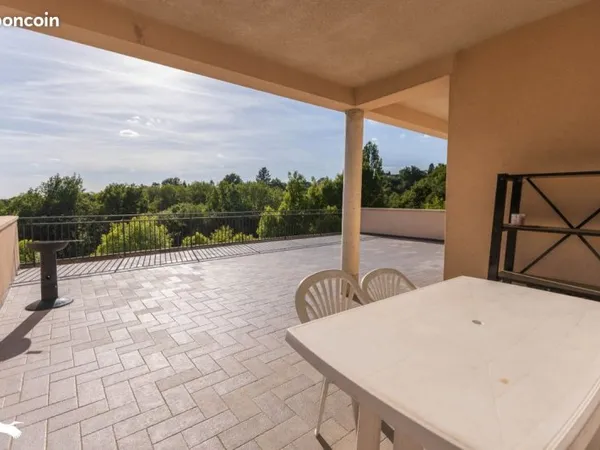 Maison familiale 145m2 avec terrasse