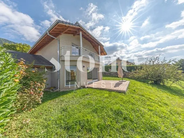 Maison 7 pièces 165 m²
