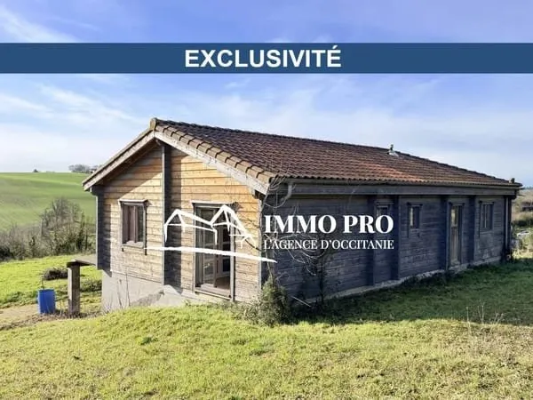 Samatan Maison en bois en position dominante